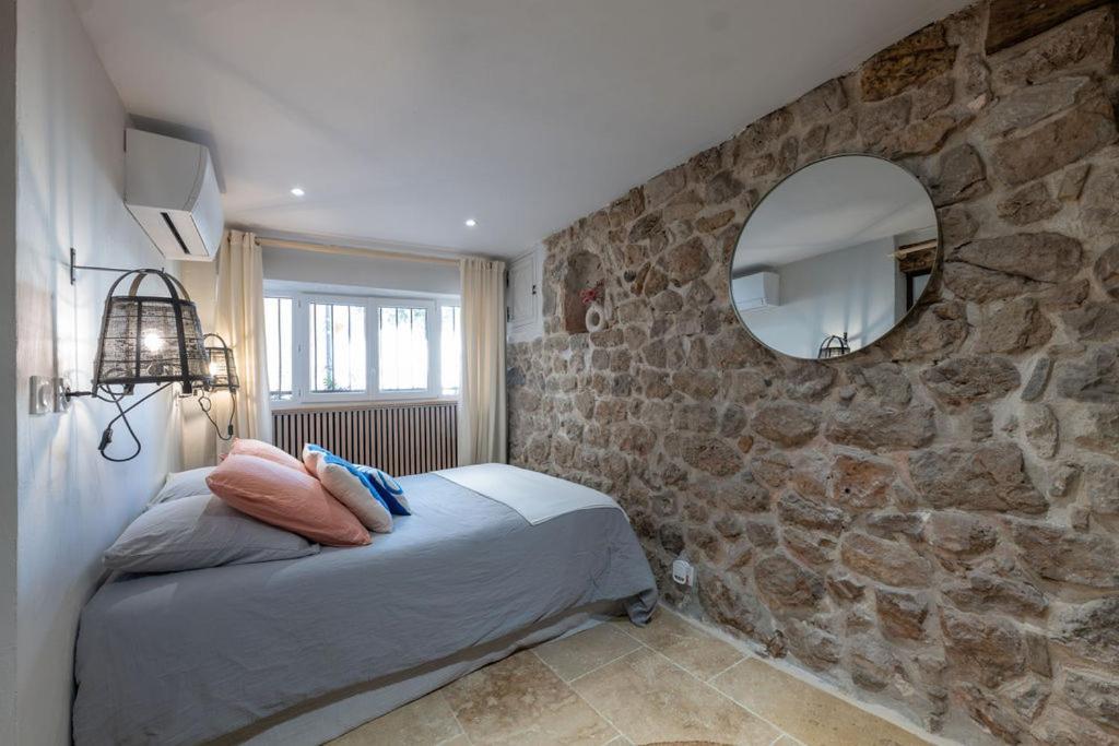 La Pablita, Vieil Antibes, Remparts Apartment Cameră foto